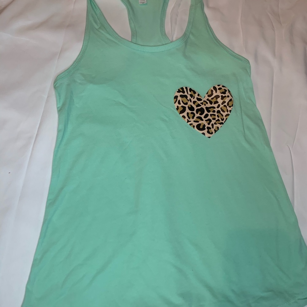 heart cheetah tank